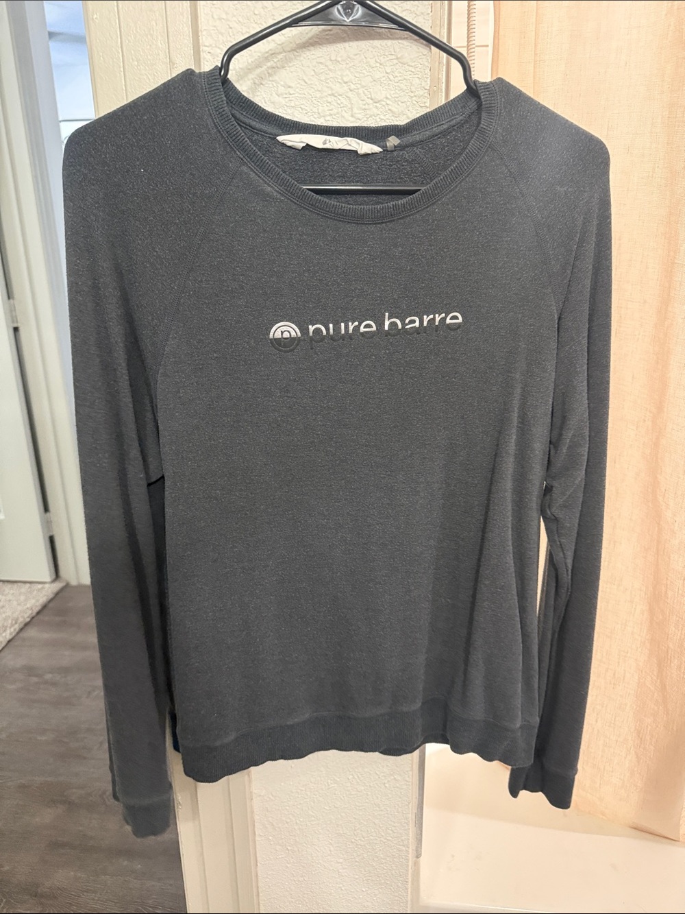 Pure Barre Women's Black Long Sleeve Pullover Sweatshirt